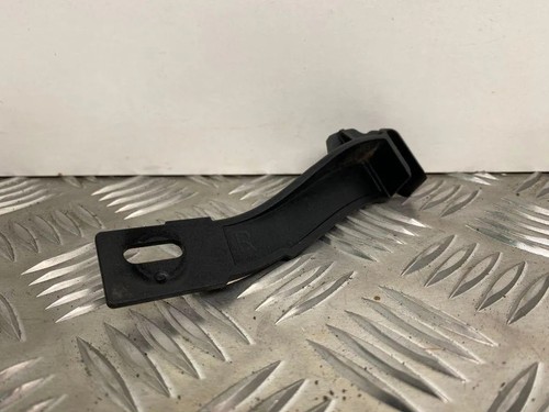 BMW 3 Coupe E92 Rechte Scheinwerferhalter 7227928 2.99 Diesel 2010 30994676