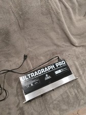 Behringer ULTRAGRAPH PRO- Model FBQ1502HD- 15...