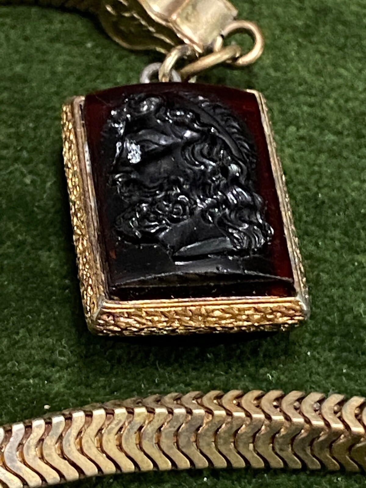 Picture 10 of 21