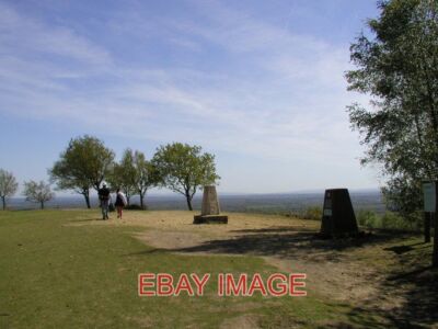 FOTO EWHURST PITCH HILL 2003