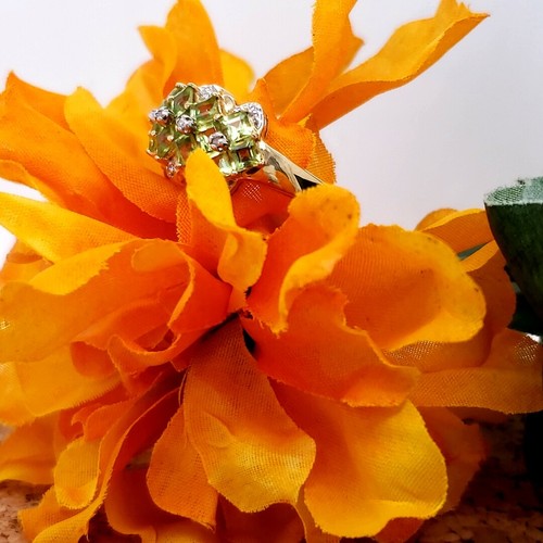 Anillo de racimo de oro 10 kY de diseño geométrico peridoto 2,24tcw diamante 0,05tcw talla 7 NUEVO - Imagen 4 de 8