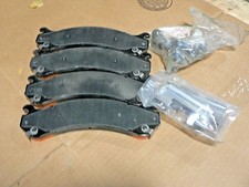 GM  19133306 BRAKE PADS 2wd, 1 ton. All model...