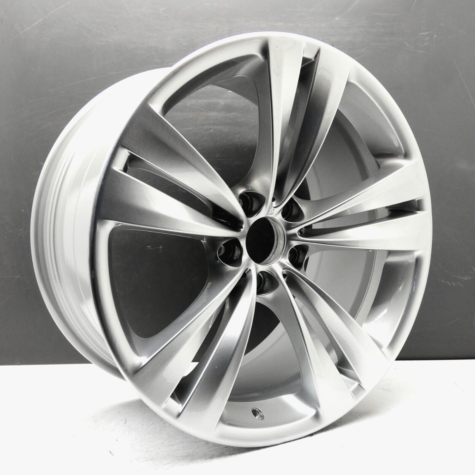 BMW 750i Painted 20 Inch OEM Wheel 2010-2017 36116788706 for sale 