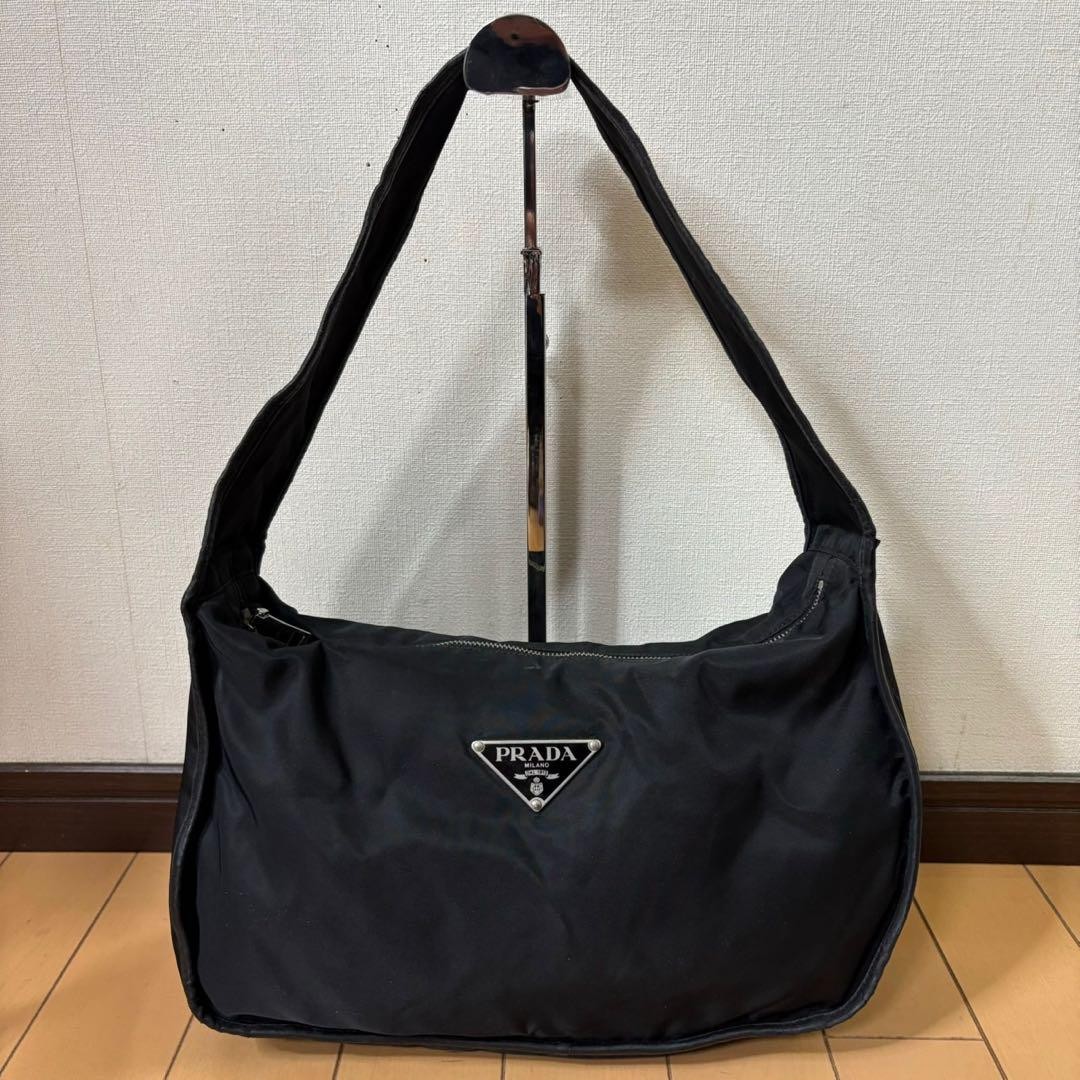 バッグ 90s prada archive design one shoulderbag 90s prada archive one shoulder hand bag - メルカリ