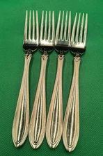 Set of 4 Oneida ROYAL MANOR pattern 18/10 stainless dinner forks 8" 