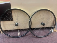 Custom Bicycle Wheelset Stan's Arch Rims, DT Swiss 350 hubs with 2.0 spokes