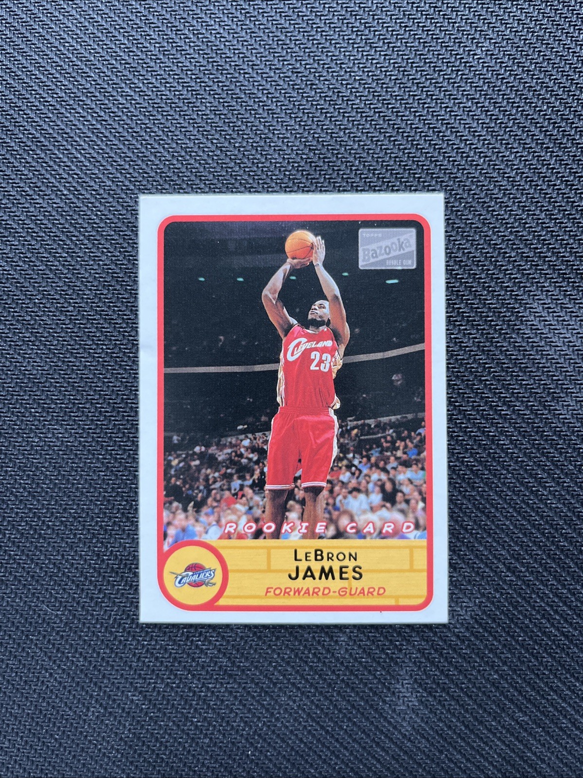 2003-04 TOPPS BAZOOKA — LEBRON JAMES RC #223 MINI RED JERSEY