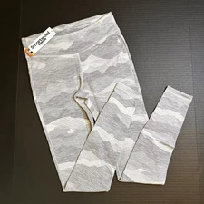 SMARTWOOL Women’s Classic Thermal Merino Base Layer Bottom SMALL $115 Light Grey