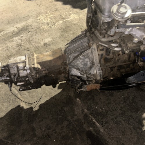 Toyota 22R Engine & Transmission used NOT TESTED TURN OVER for parts - Picture 6 of 15