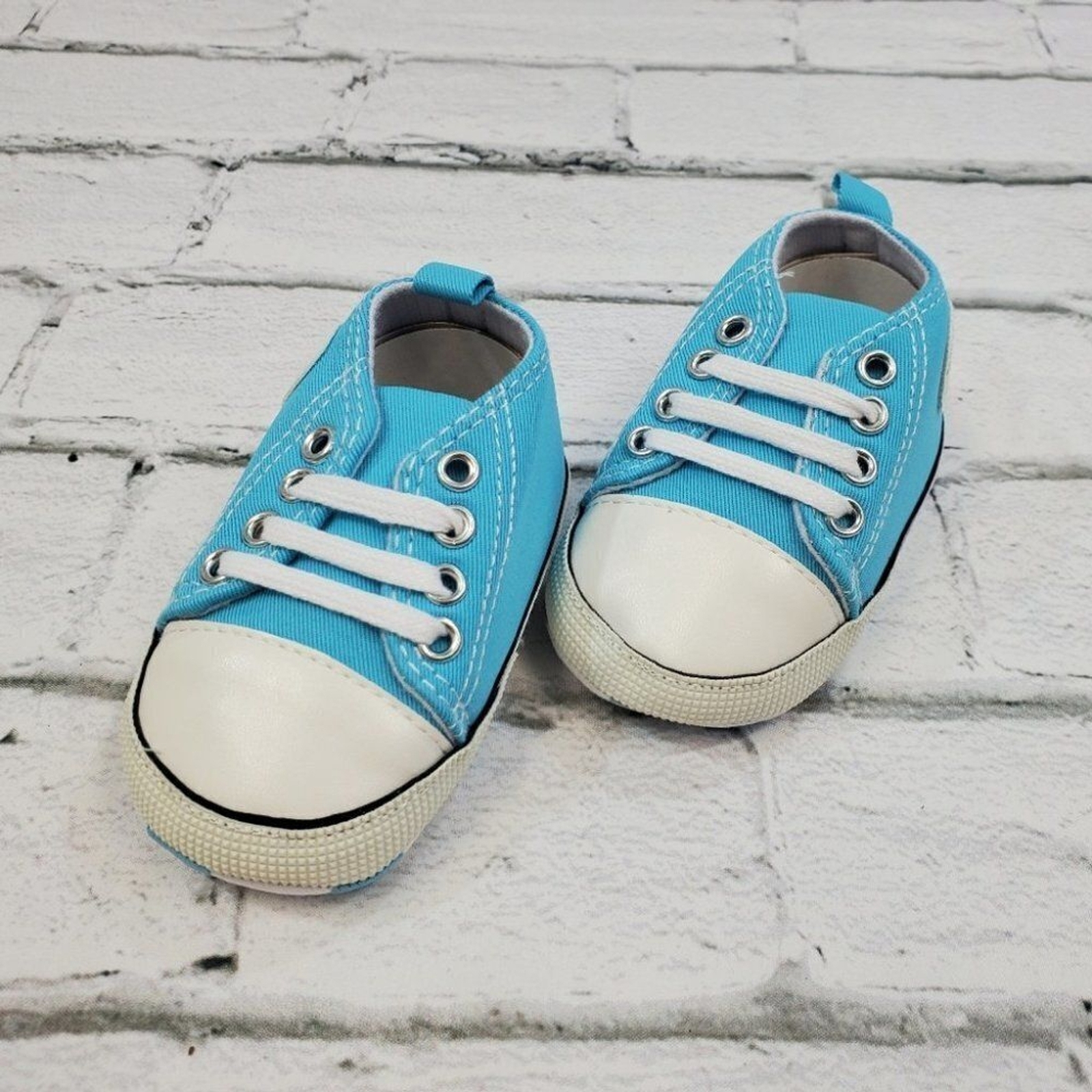Infant Size 6 Baby Blue Soft Sole Baby Shoes, Baby sneakers for boys