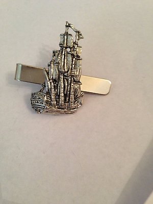 Altes Schiff - Endeavour PP-T14 englisches Zinn Emblem an einer Krawattenklammer 4 cm lang