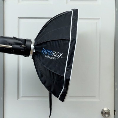 Westcott Rapid Box Switch Octa-S 26  Softbox Kit w/ Insert + Silver Disc + Case