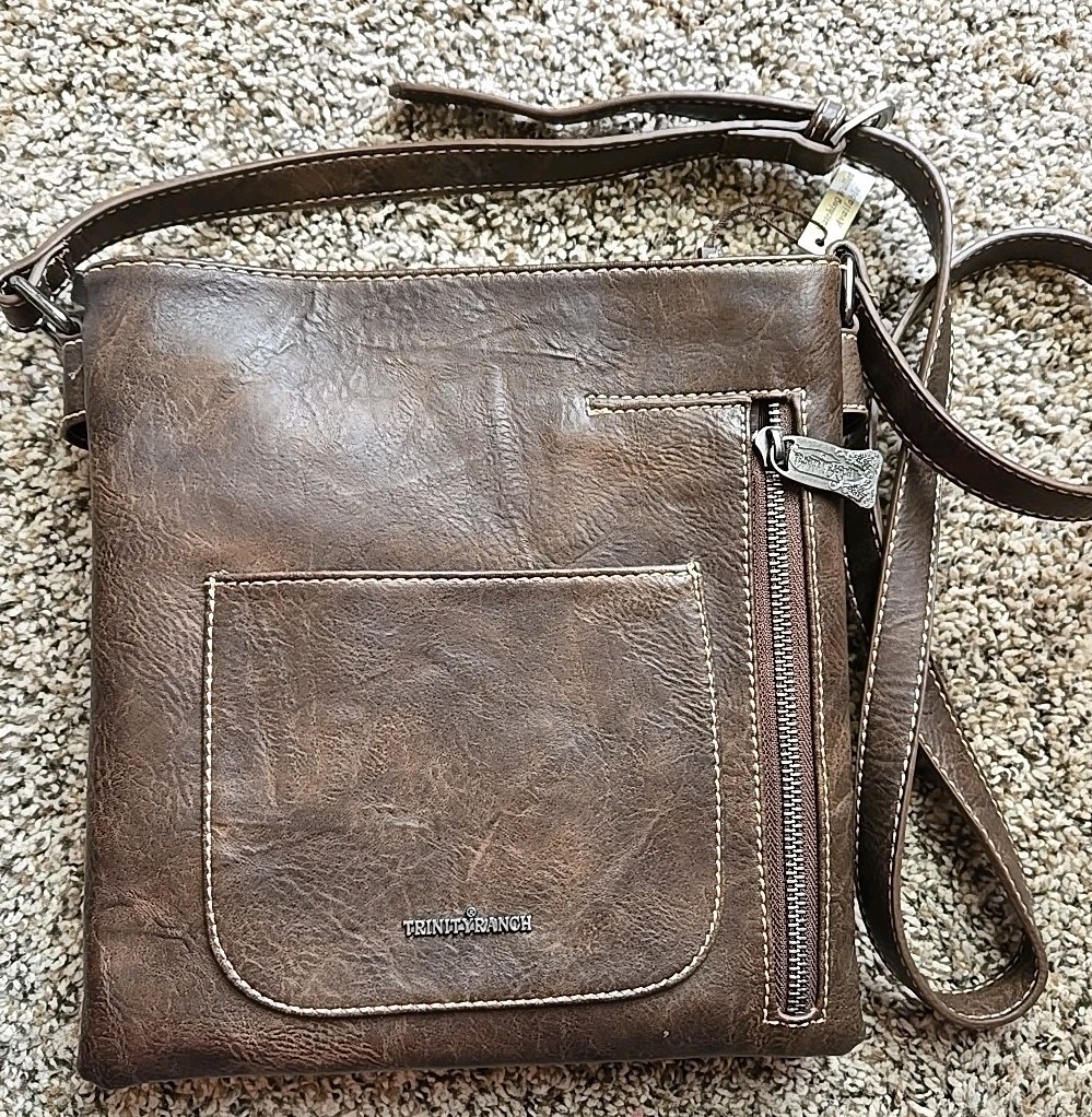 Trinity Ranch Tooled Design Three Main Pockets & … - image 7