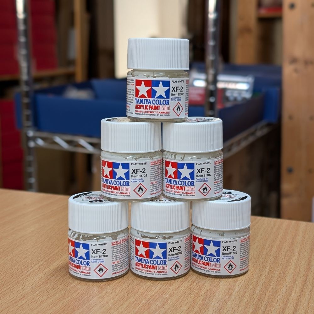 Tamiya Acrylic Paint For Models 10ml Matt White XF-2 (6 Pack)