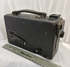 Kodak Cine Model B K.A. f/3.5 16mm Film Motion Picture Camera Vintage V21