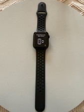 Apple Watch Series 7 GPS Nike+ Aluminium 45mm Case