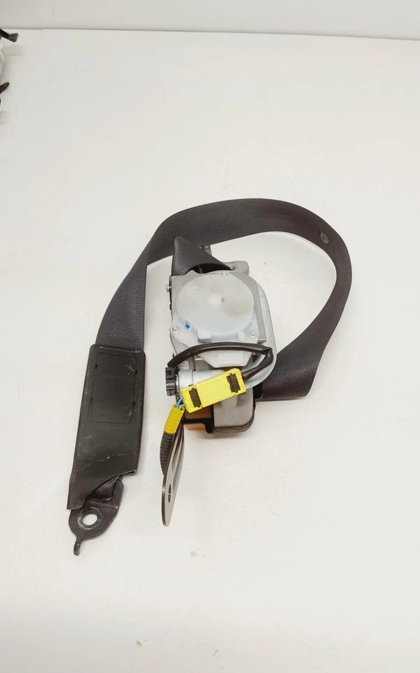 2009-2011 Honda Fit Front Right Passenger Seat Belt Retractor TK-AH3-J1288 OEM - Image 2 of 4