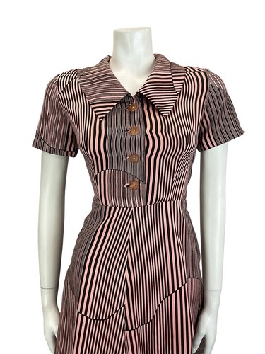Vintage 60er 70er Jahre rosa schwarz geometrisch gestreift Dolchkragen A-Linie Hemdkleid 10 - Bild 4 von 10