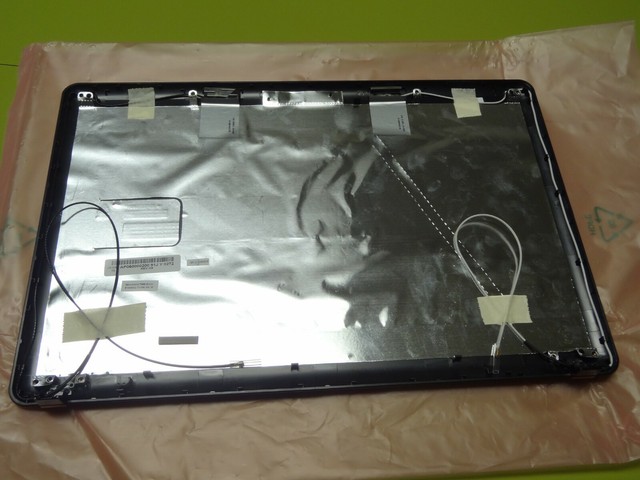 Lenovo IdeaPad Y550 LCD Display Screen 