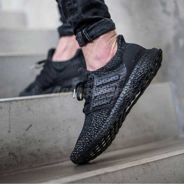 adidas ultra boost clima black carbon/carbon/orchid tint