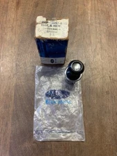 1969-78 FORD CIGARETTE LIGHTER KNOB & LIGHTER NOS # D3RY-15052-A