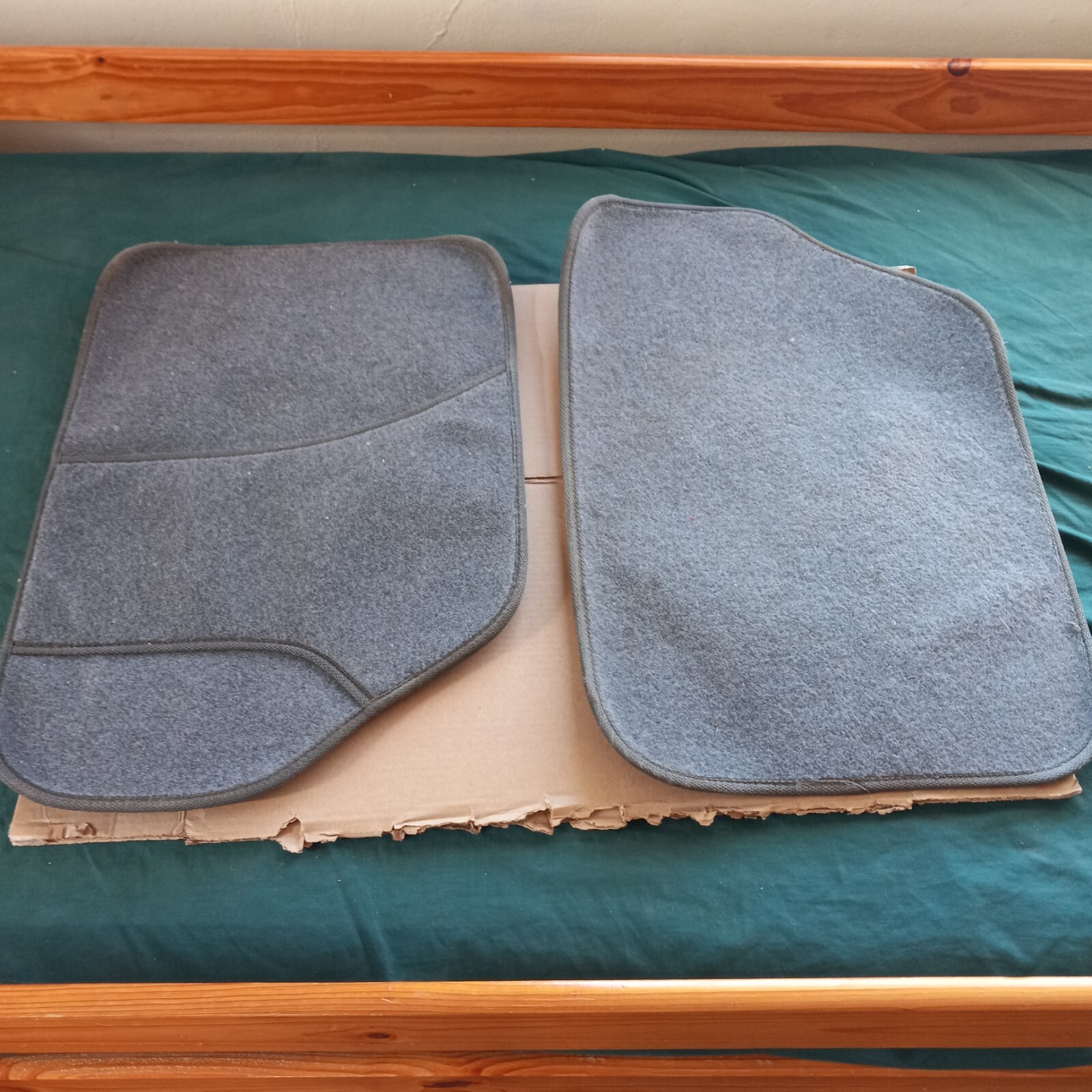 Lot of 3 Floor Mats (for 2001 Buick LeSabre) eBay