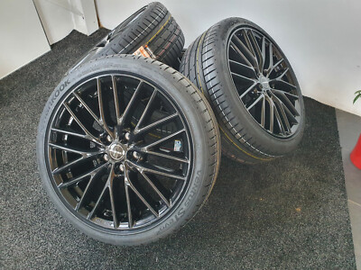 Komplettradsatz Borbet BS5 Black Glossy 8x18 et50 5x112 + HANKOOK S1EVO2 225/...