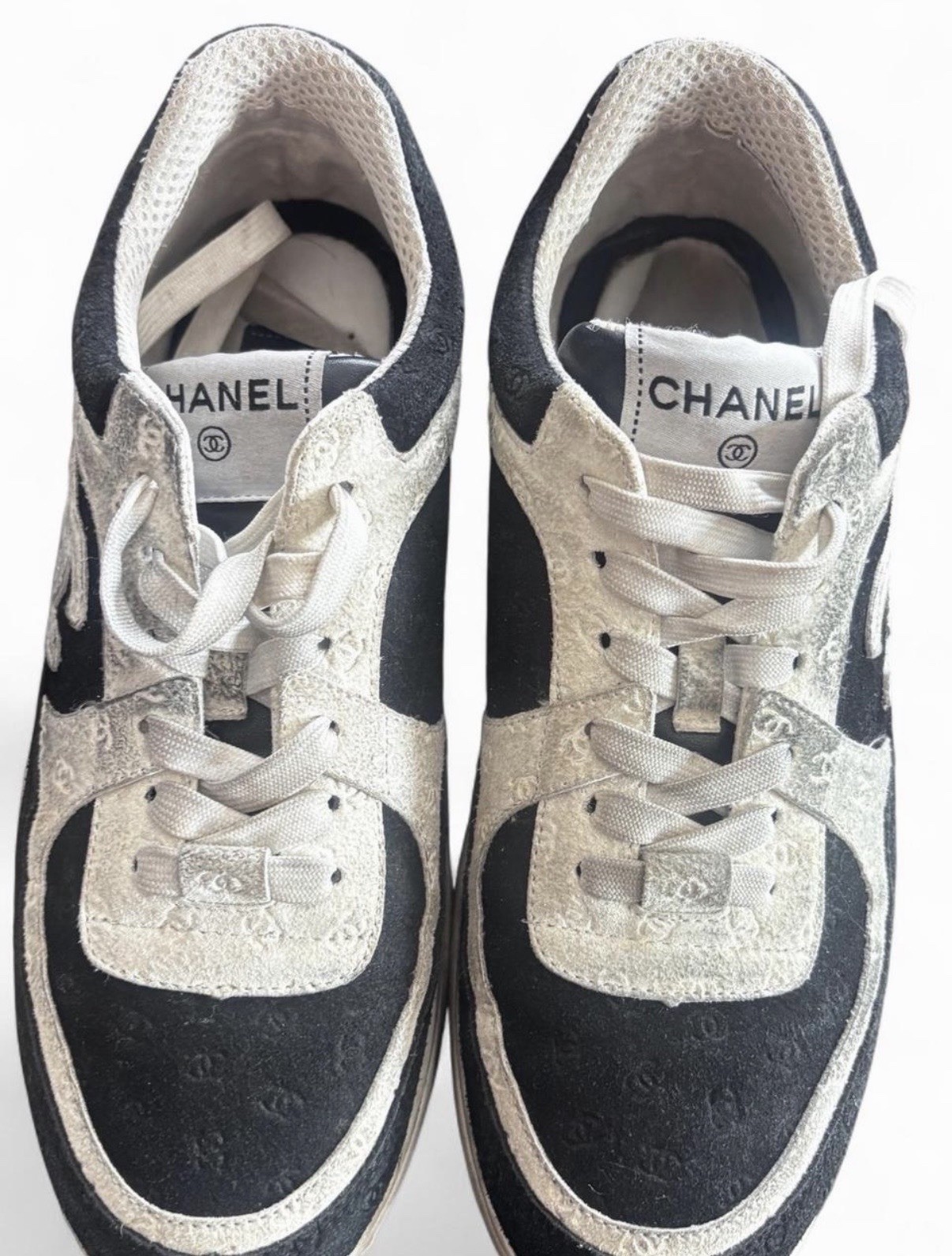 CHANEL Black White Logo Lace Up Women's Low Top Designer Walking Sneakers