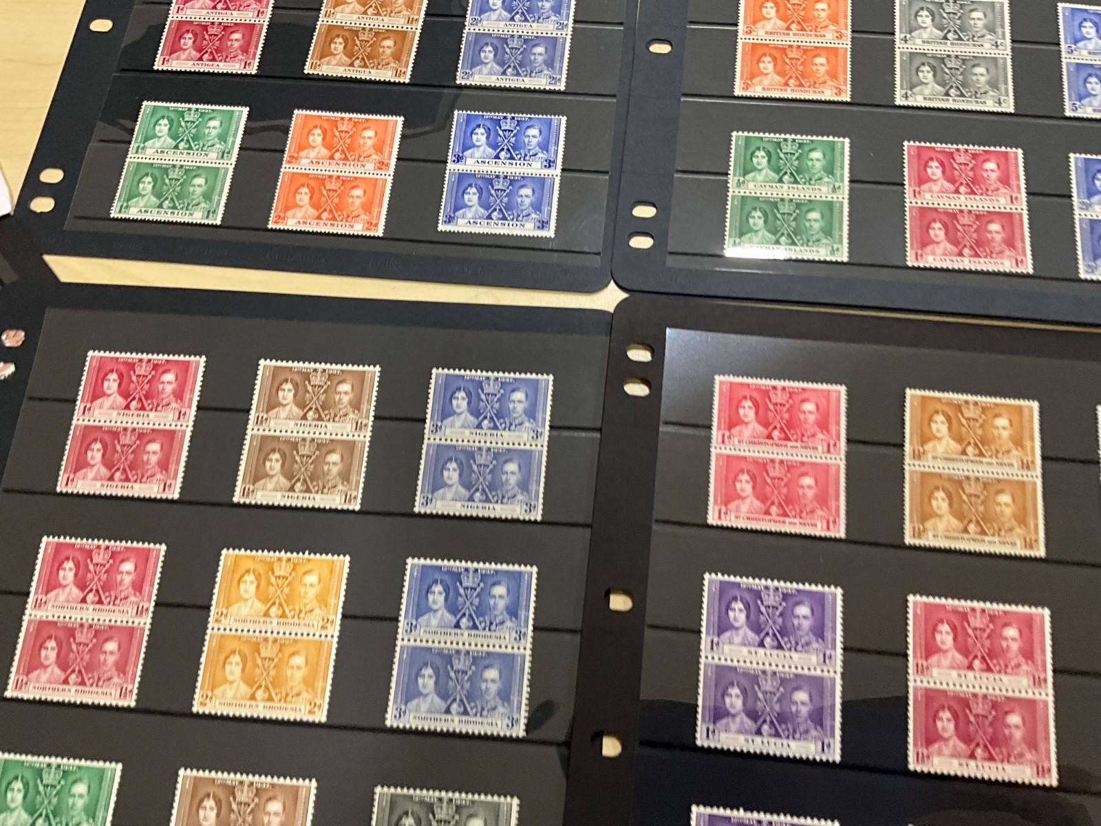 1937 GVI CORONATION MINT COLLECTION. Little KGV 305 stamps mostly pairs ad116