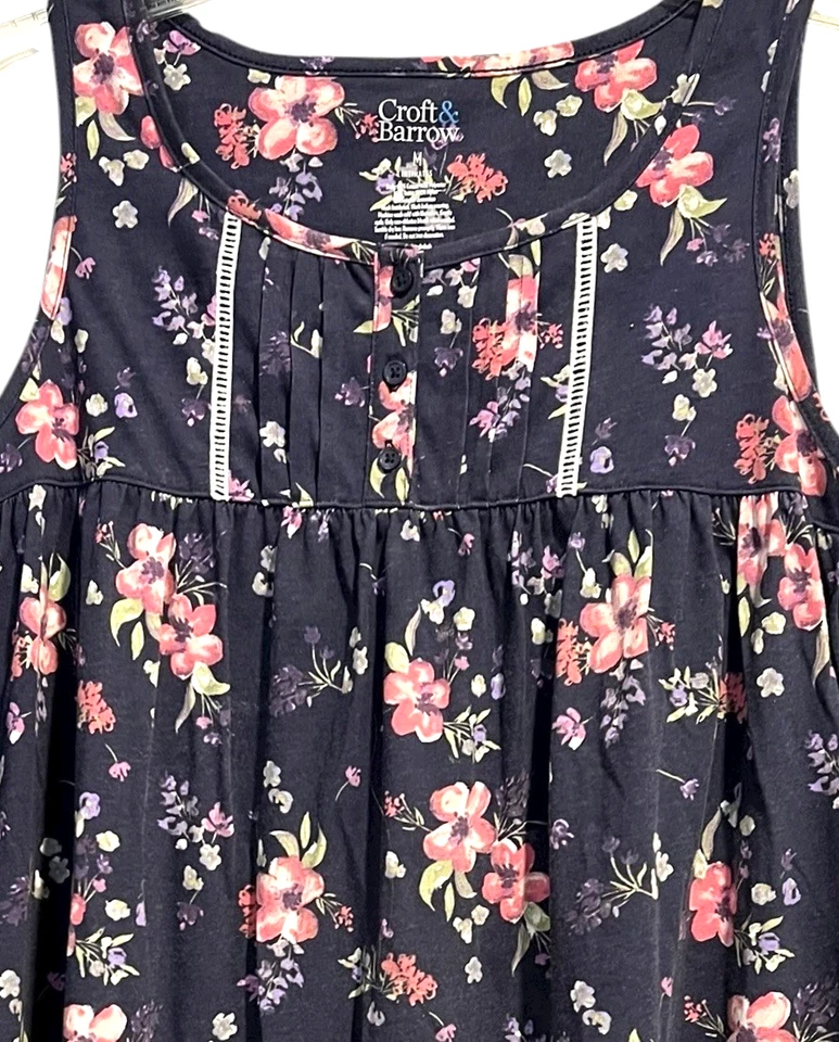 Croft & Barrow Size Medium Navy Blue Floral Sleeveless Lace Pintuck Nightgown - Image 4 of 4