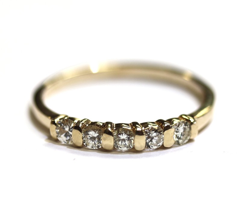 14K Yellow gold Natural round .52ct diamond anniversary wedding band ring 2.6g