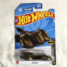 Hot Wheels Batmobile 1:64 Batman 4/5 DC Comics Super Hero Gotham Bronze 2021