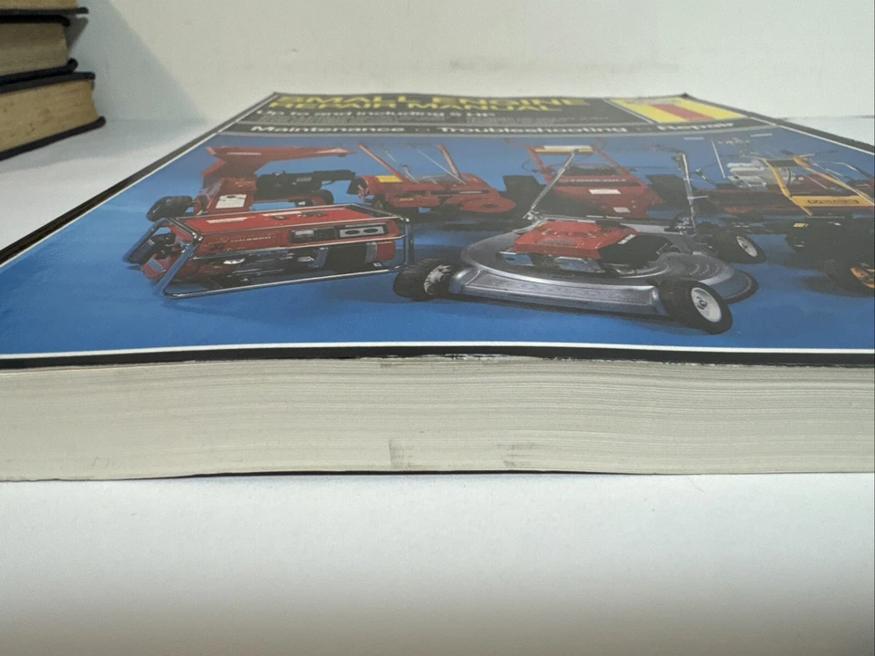 Haynes Repair Manual Small Engine Repair Manual up to 5 HP Engines 1666 - Image 3 of 4