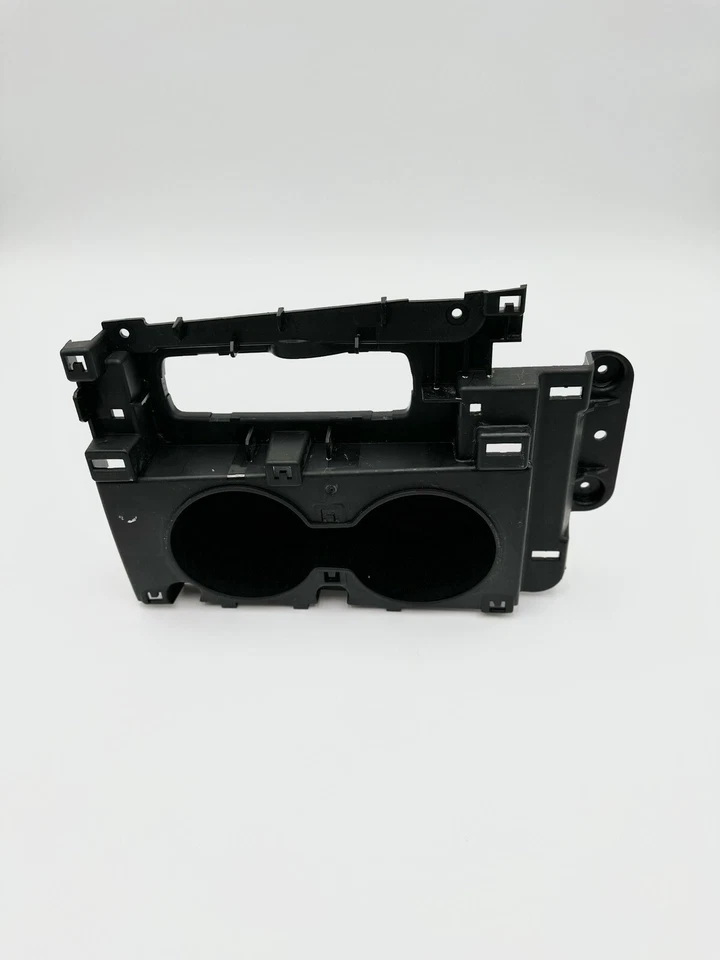 CONSOLA CENTRAL DELANTERA PORTAVASOS MOLDURA OEM 5059214 CHEVROLET IMPALA 2014-2020 Foto 2 de 4