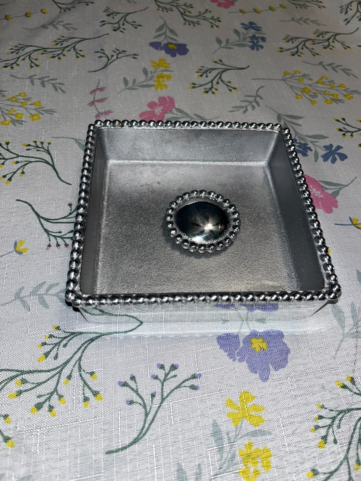 Picture 1 of 1