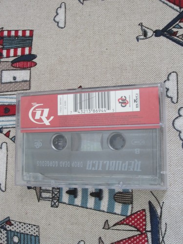 REPUBLICA DROP DEAD GORGEOUS 1997 AUDIO CASSETTE SINGLE - Picture 3 of 6