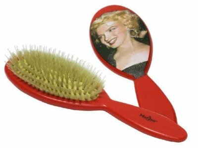The Marilyn Brush Marilyn Monroe Signature Collection Flat Brush Seven iconic brushes for all your iconic looks! The Marilyn  main image 3