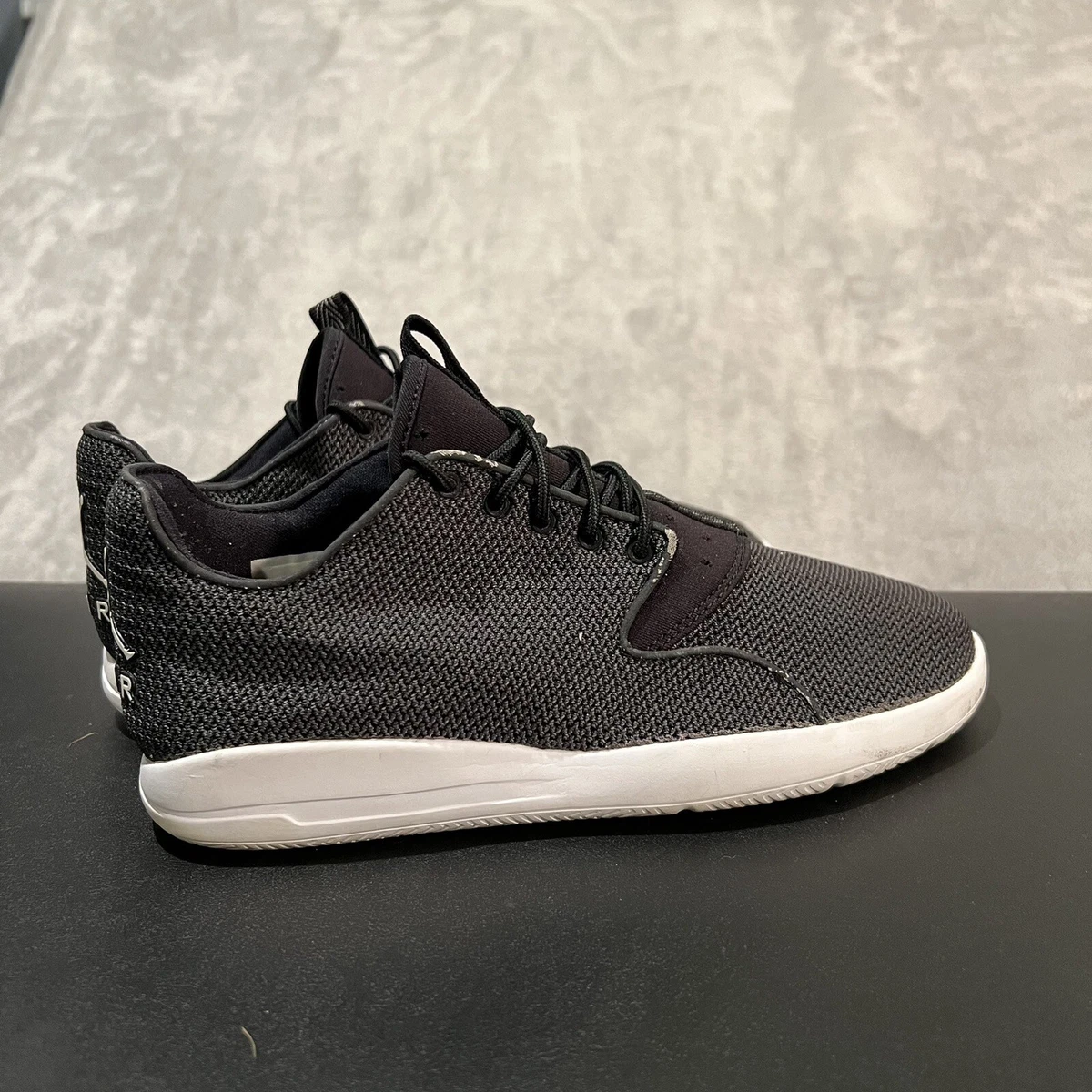 Jordan eclipse black clearance and white