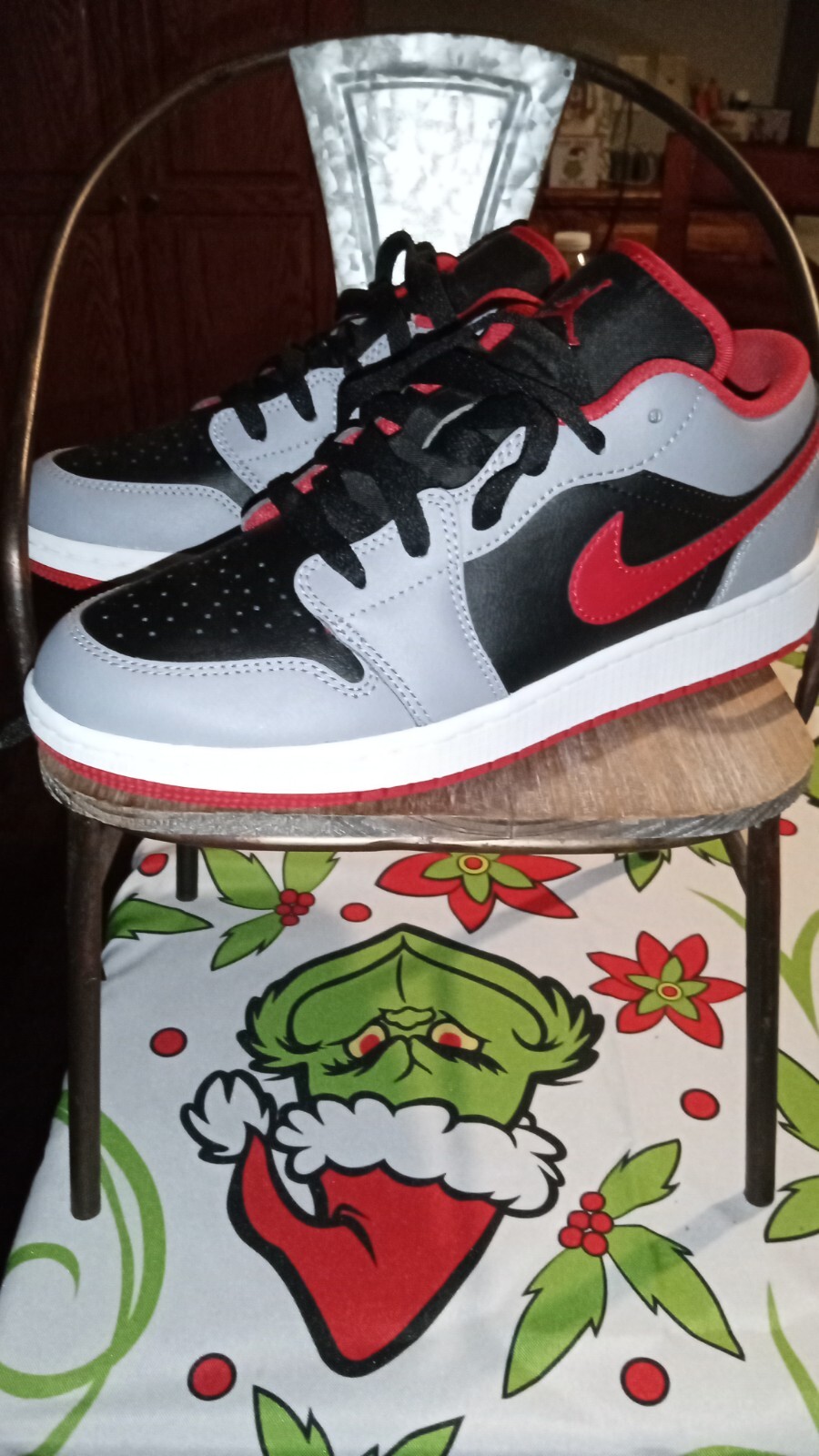 Picture 2 of 5