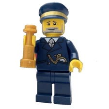 new LEGO Lighthouse Keeper Minifig