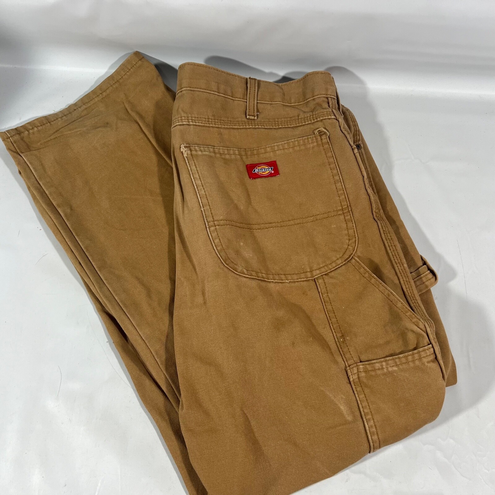 Distressed Worn Mens 34x30
