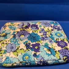 Vera Bradley Blueberry Blooms QuiltedPadded Travel Tablet Case ZipClose 9in