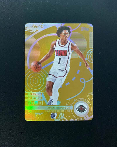 2025-26 Topps Match Attax Amen Thompson #105 Ultra Rare Gold SSP Rockets PH72