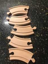 Brio/Thomas Wooden Train 5-Piece Short 3 1/2  Curved Track EC 