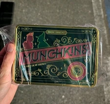 BRAND NEW🌟Rare Dunkin WICKED Munchkin Tin Glinda & Elphaba Pink & Green 
