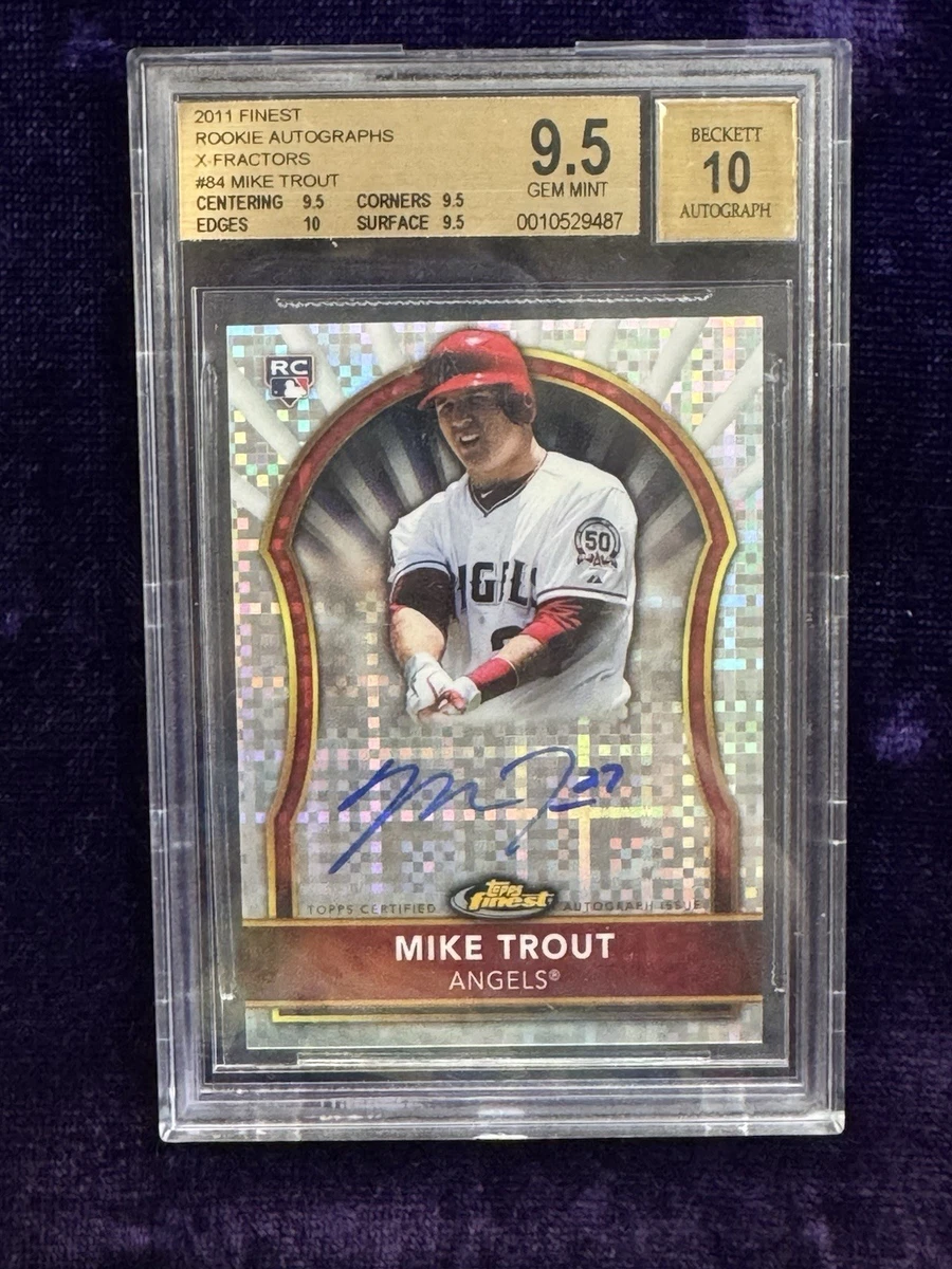 Topps Mike Trout Grade 9.5 Baseball Sports Trading Cards