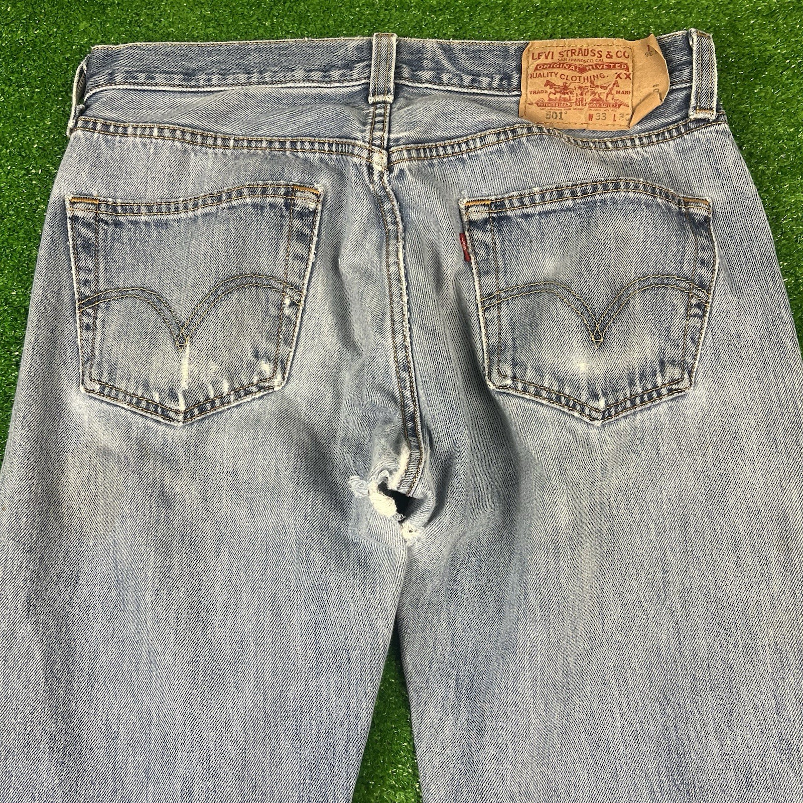 Custom Levis 501 Patchwork Jeans 33x36 Straight L… - image 13