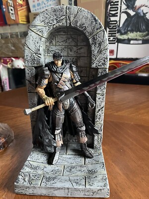 Berserk Guts Black Swordsman & Hawk Figure Art of War MANGA Rare