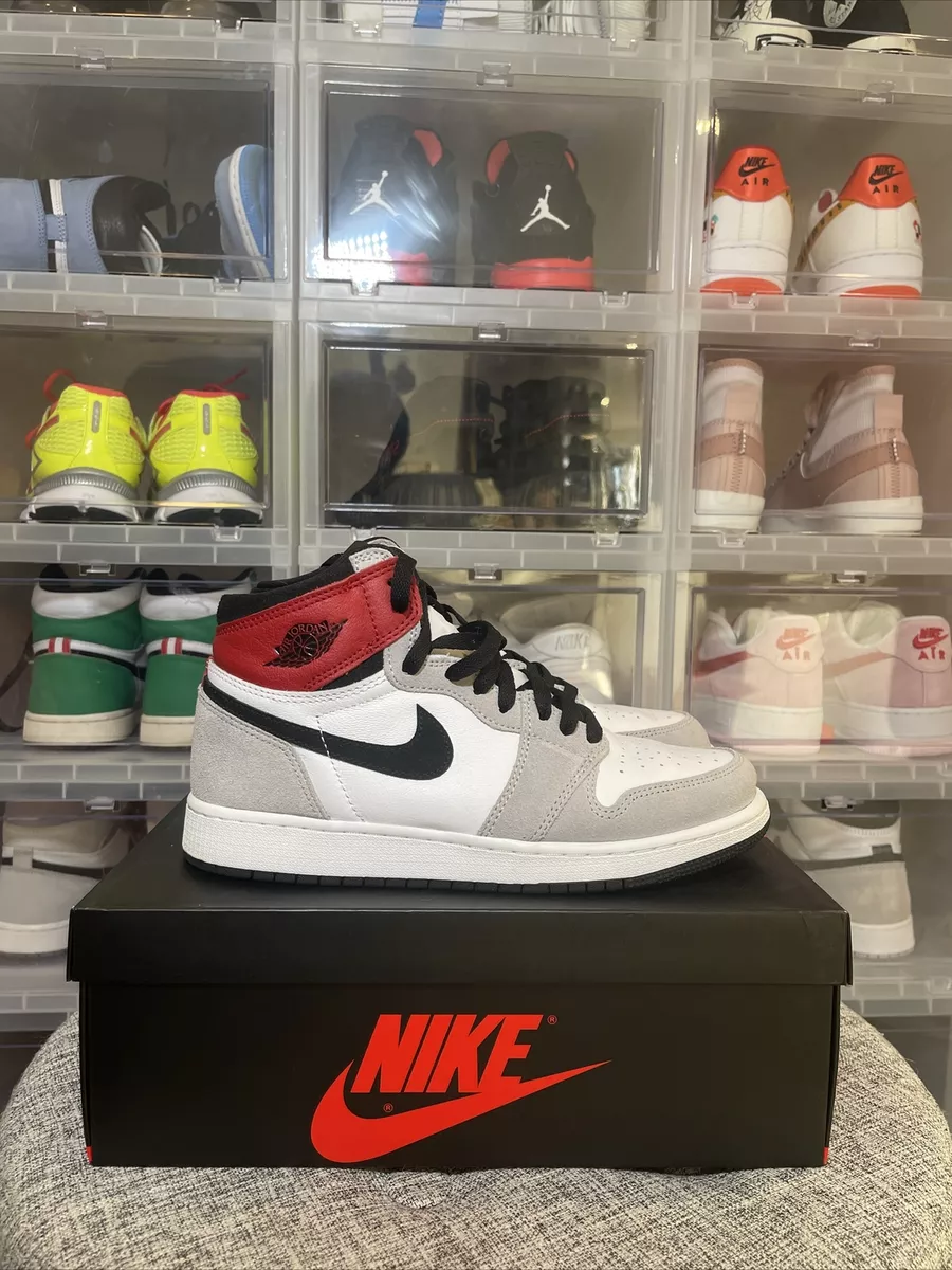 Nike Air Jordan 1 Retro High OG Smoke Grey GS Size 7Y / Womens 8.5