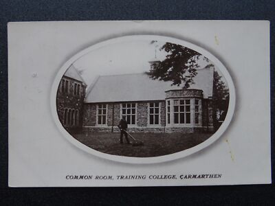 Cymru CARMARTHEN Training College Gemeinschaftsraum SHOWING GARDNER c1914 RP Postkarte